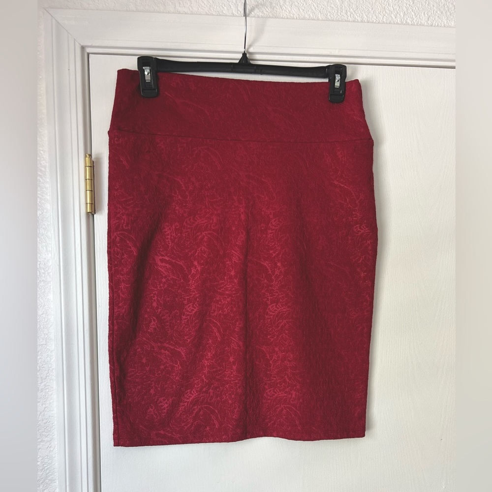 Size large Lularoe Cassie